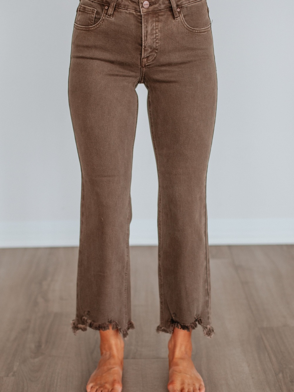 Wild Oak Boutique - Neona Risen Jeans - Women’s 9/29